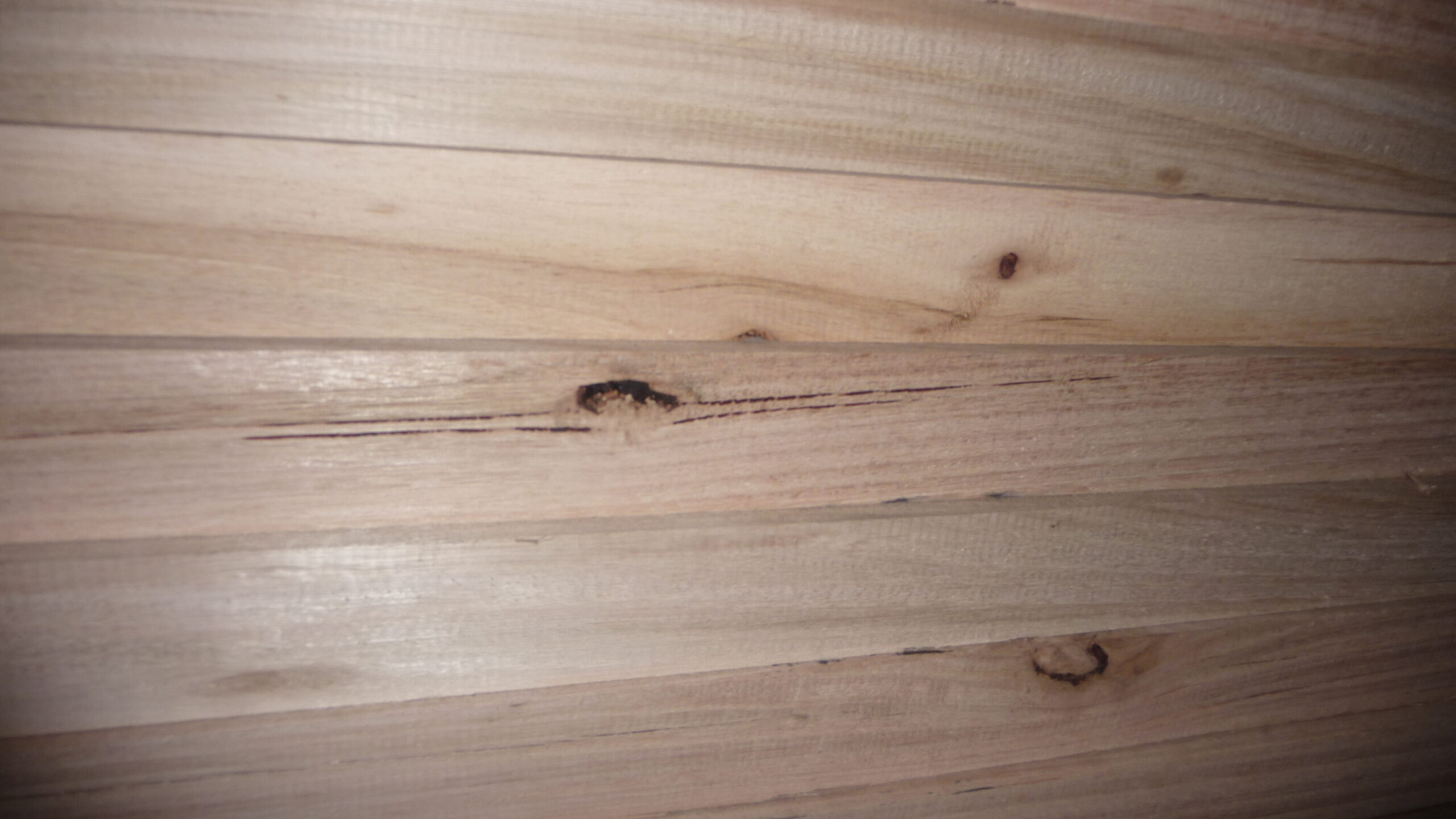 Wormy Chestnut overlay - premium Australian hardwood for flooring and furniture