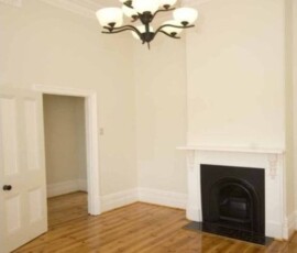 White 4 Panel door