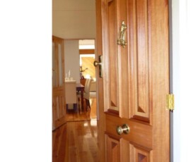 4-panel Pemberton cricket bat door
